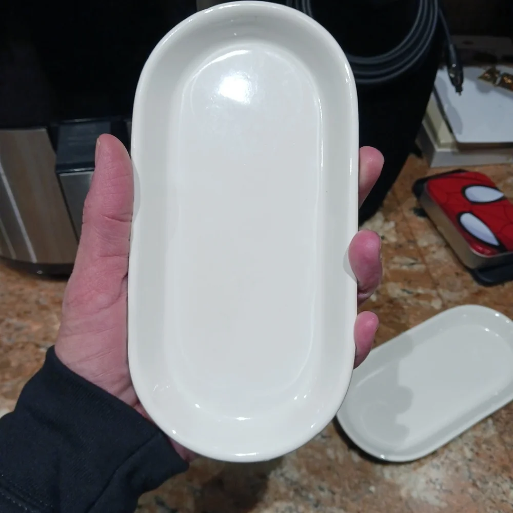 Ikea 2pc. Black & White Oblong Untensil/Soap Tray Set. #22147- 3.75in.x7.5in.